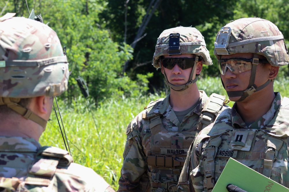 2-4 Field Artillery Regiment Conducts Joint Exercise with USAF