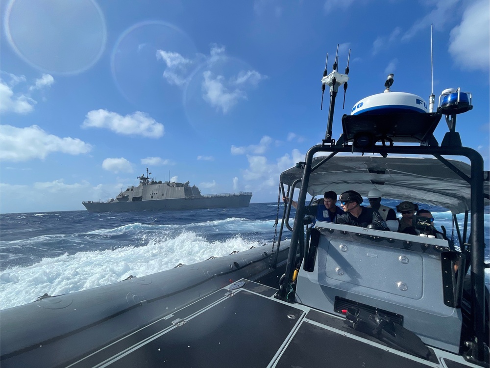 USS Billings Conducts RHIB Ops