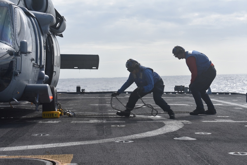 HSC 28 Conducts Flight Ops on USS Billings