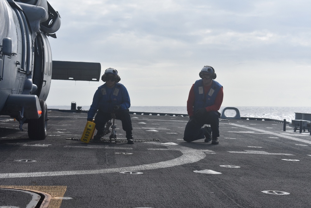 HSC 28 Conducts Flight Ops on USS Billings