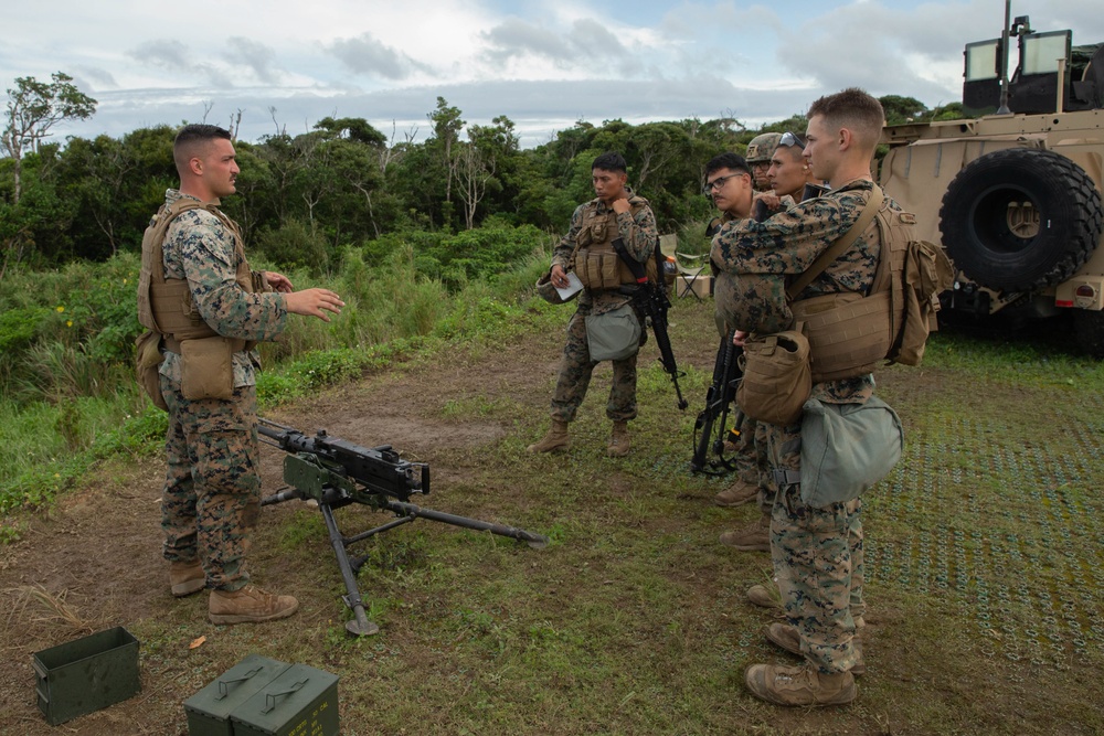 DVIDS - Images - Bravo Co. 3rd LSB conducts convoys at Jungle Warfare ...