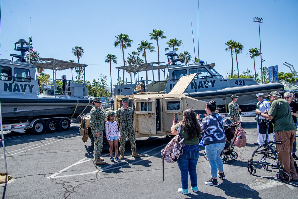 Maritime Expeditionary Security Group (MESG) 1 Participates during Los Angeles Fleet Week Expo