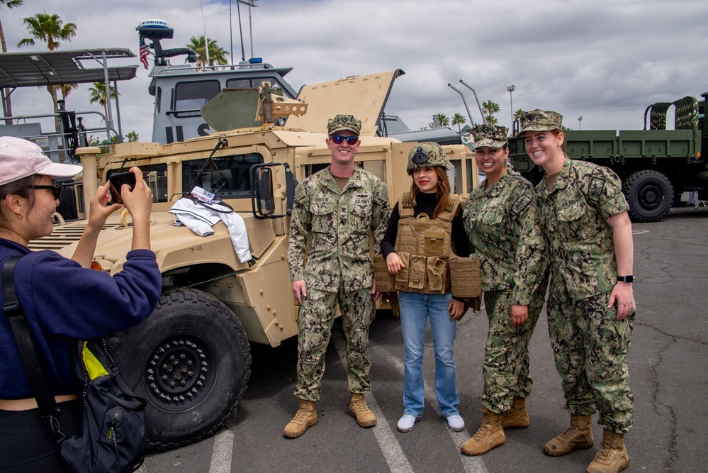 Maritime Expeditionary Security Group (MESG) 1 Participates during Los Angeles Fleet Week Expo