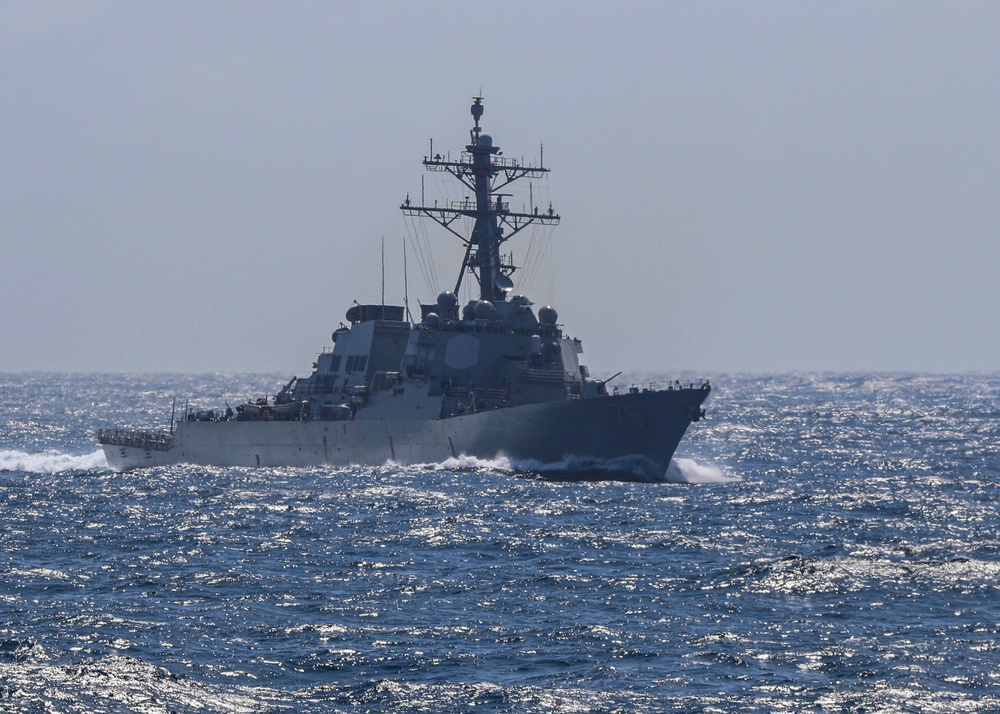 DVIDS - Images - Gridley conducts a visual information drill with the  Arleigh Burke-class guided-missile destroyer USS Higgins (DDG 76) [Image 1  of 11]