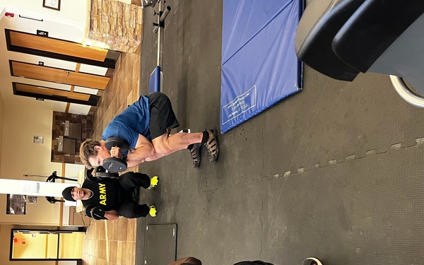 Fort Bliss SRU Focuses on Strong Cores in Weekly Fitness Classes