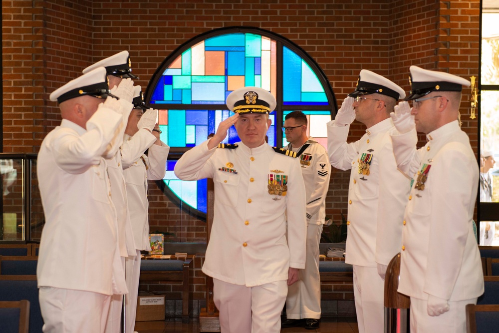 USS Alaska’s Blue Crew Farewells CO