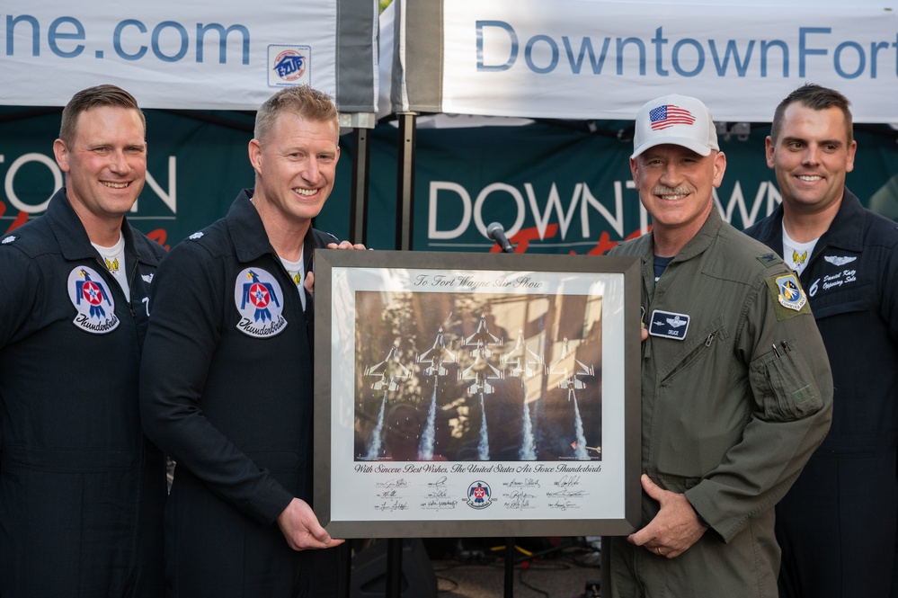 Blacksnakes, Thunderbirds speak at Fort Wayne Landing