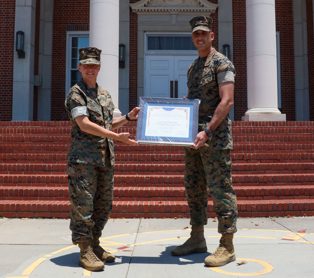 Parris Island Marine Band Receives Col. George S. Howard Award