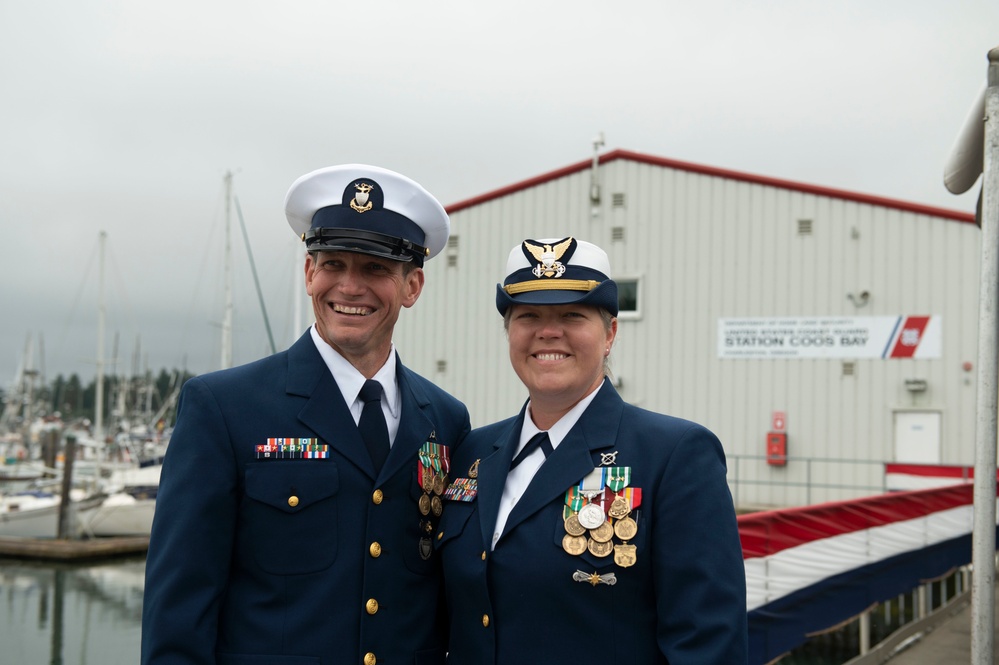Coast Guard spouses transfer command to each other in Coos Bay, OR