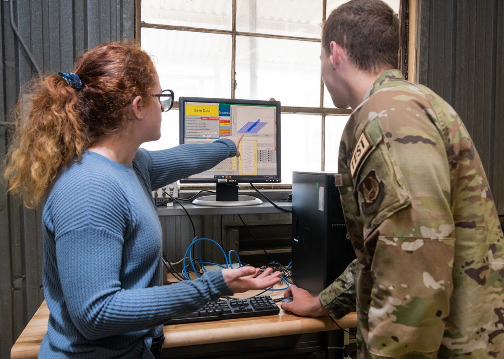 Digital Acquisition and Signal Simulation Capability expands research, training opportunities at Arnold AFB