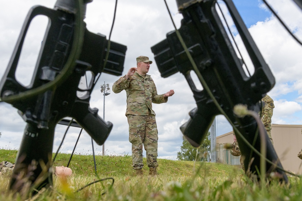 USANEC BE Soldiers perform Army Warrior Training