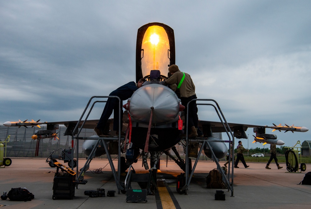 510th EFS lands at dawn