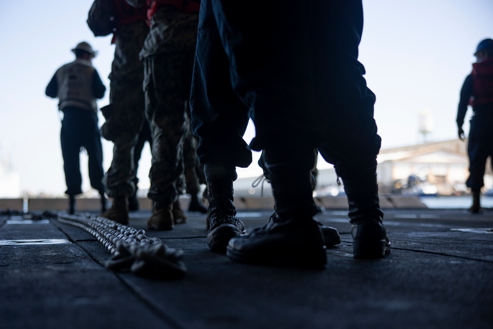LA Fleet Week: LCU Vehicle Offload