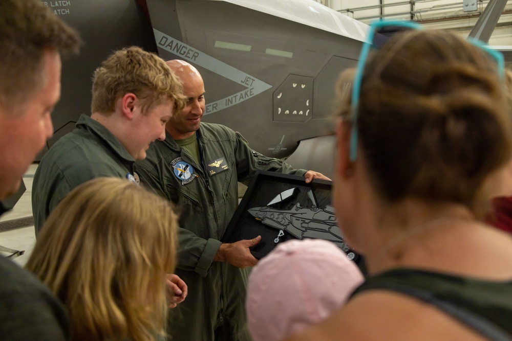 VMFAT-501 Grants a Special Wish