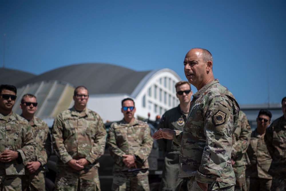 USAFE Commander tours Romanian Air Bases