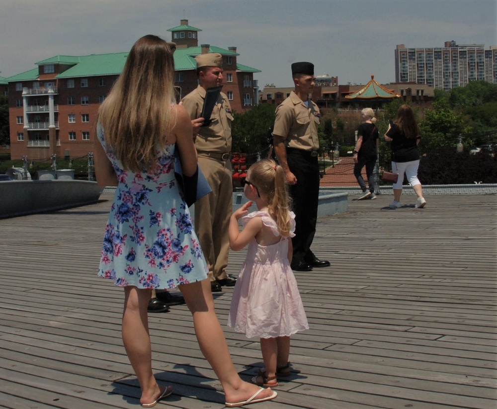 Naval Museum hosts a reenlistment ceremony