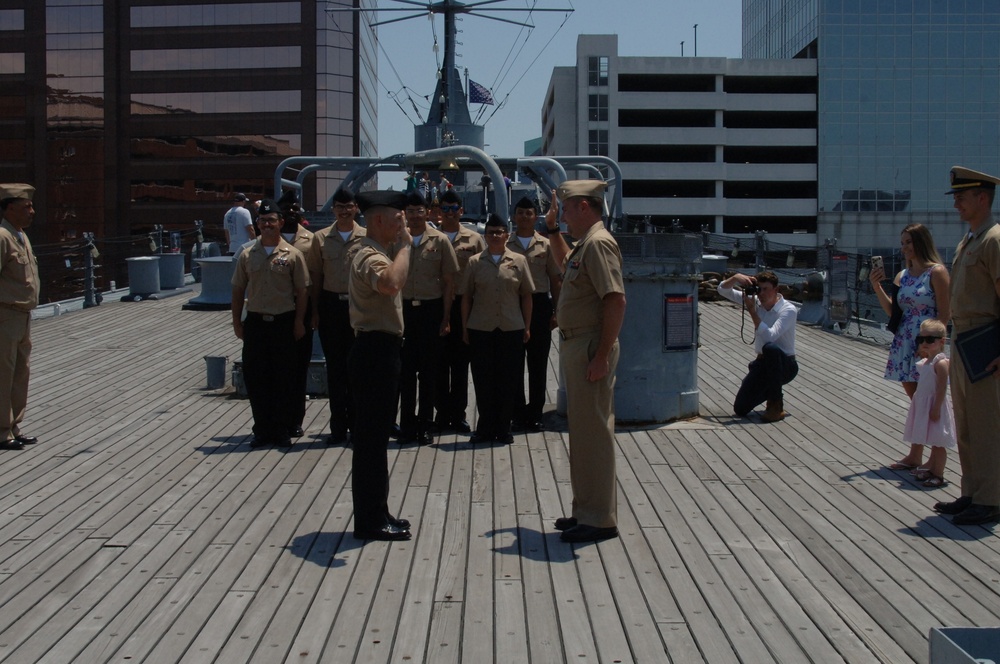 Naval Museum hosts a reenlistment ceremony