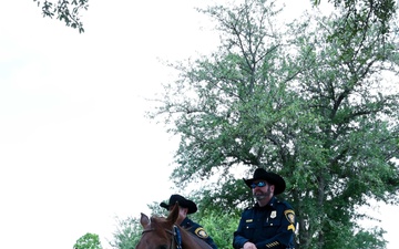 Joint service effort makes DFW Nat'l Cemetery's Memorial Day a success