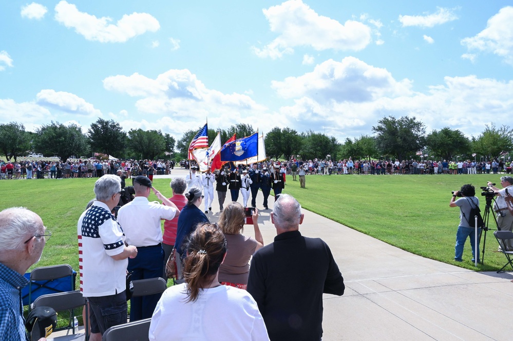 Joint service effort makes DFW Nat'l Cemetery's Memorial Day a success