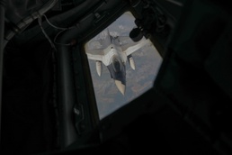 Romanian F-16 prepares for Mid-air Refuel