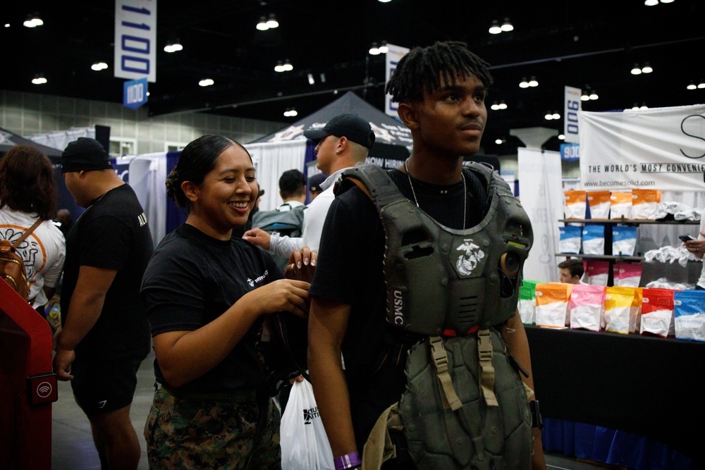 The Marines Bring the Challenge to the 2022 Fit Expo!