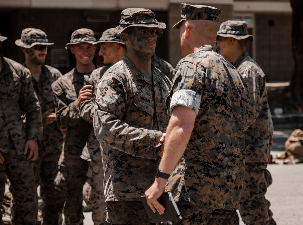 1st Marines compete in regimental squad competition