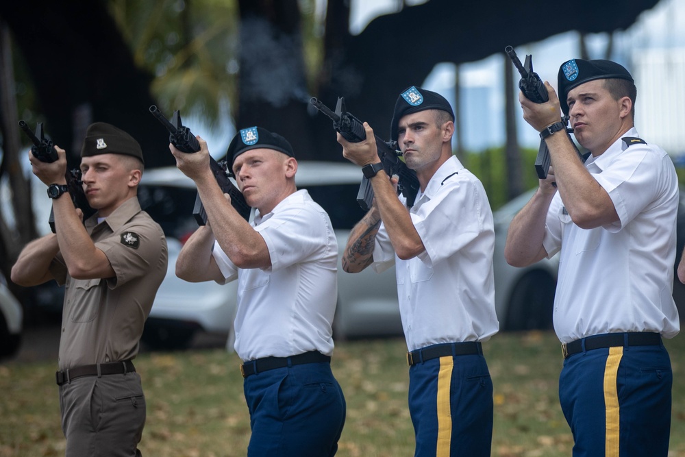 MARFORPAC Commander attends 34th annual Memorial Day Observance Ceremony
