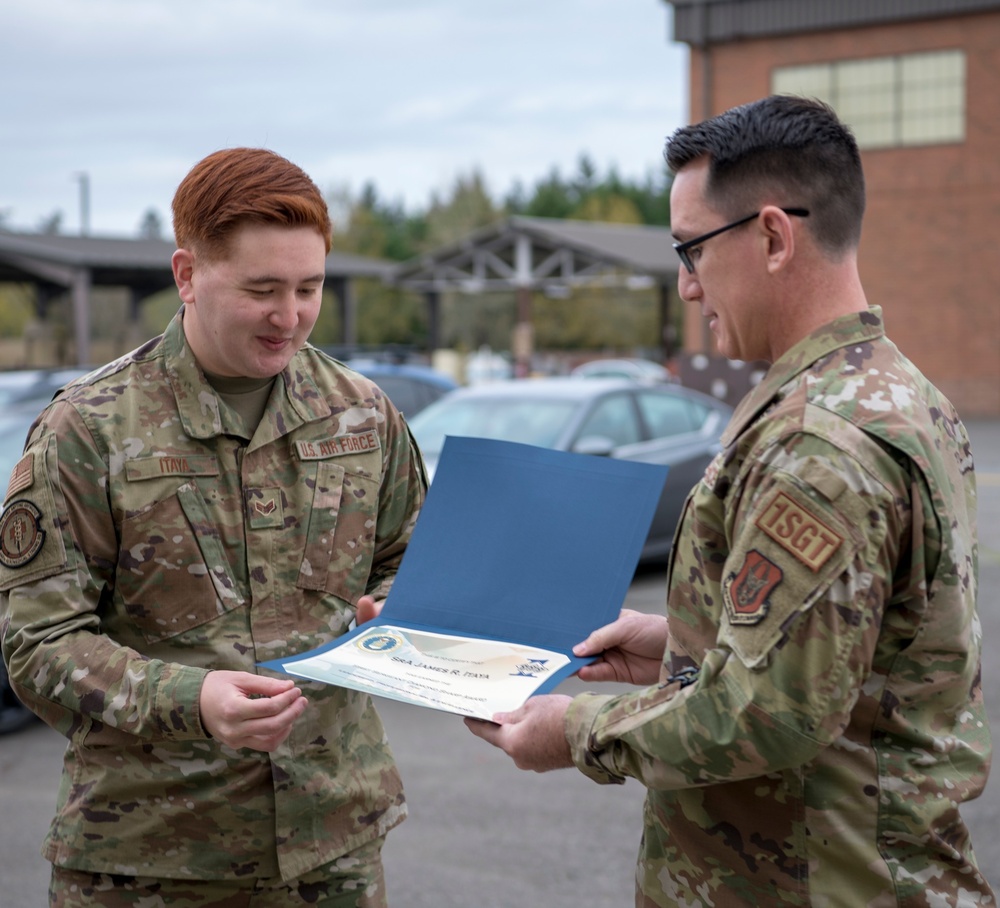 446th Airman receives diamonds sharp award