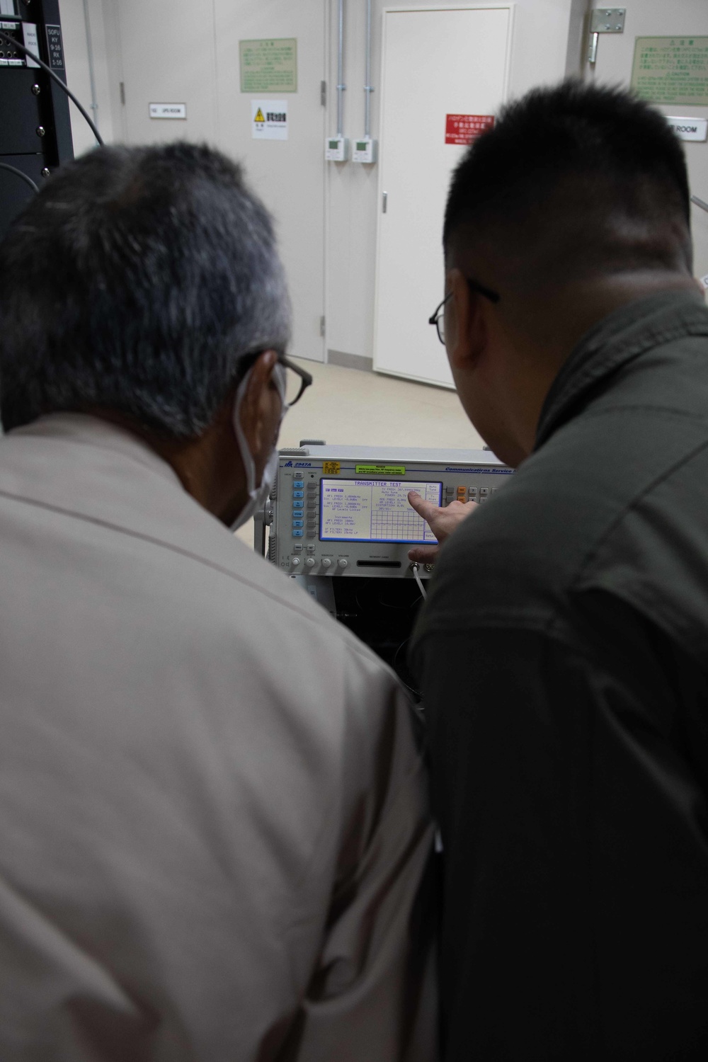 Don't Look Down: Air Traffic Control communication technician Marines maintain radio tower