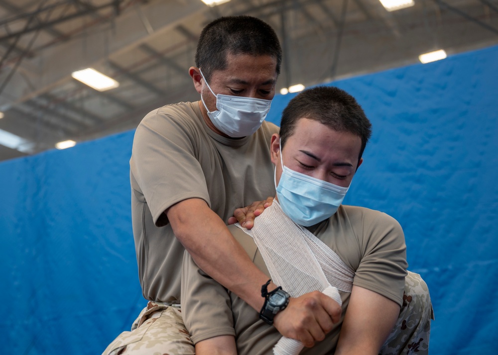 Japan-U.S. conduct first-ever combat care knowledge exchange in Djibouti