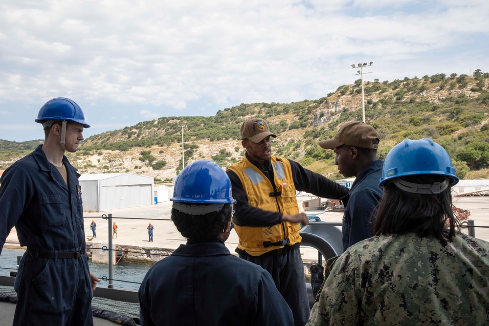 USS Hershel "Woody" Williams (ESB 4) Arrives at Naval Support Activity Souda Bay, Greece