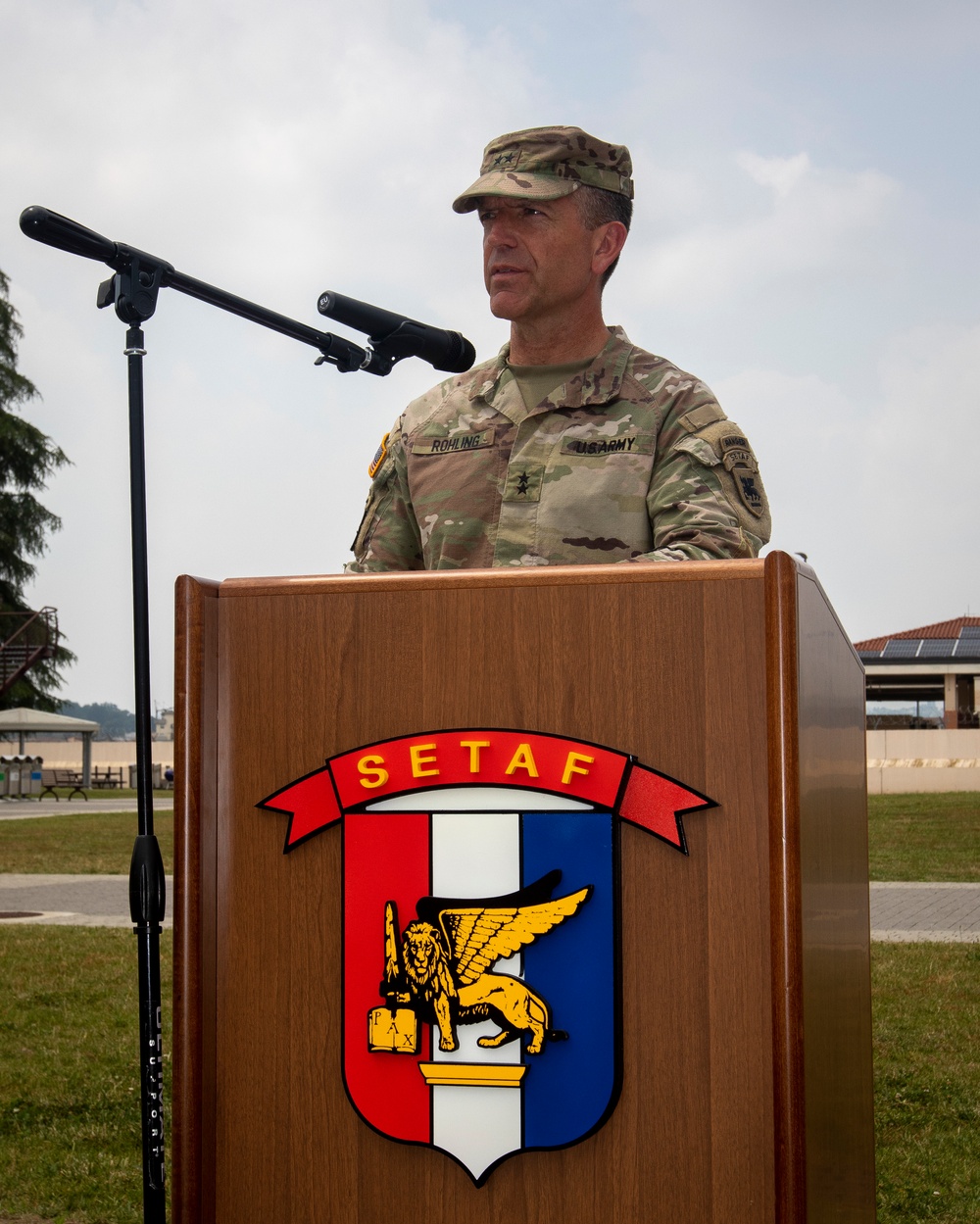 Maj. Gen. Rohling delivers remarks at commemoration ceremony