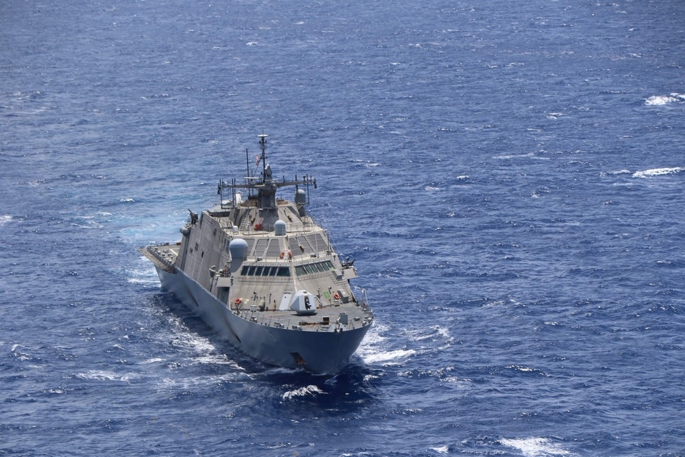 USS Billings Steams in the Caribbean Sea