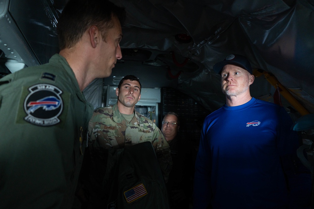 NFL Buffalo Bills coaching staff visits the 914th Air Refueling Wing