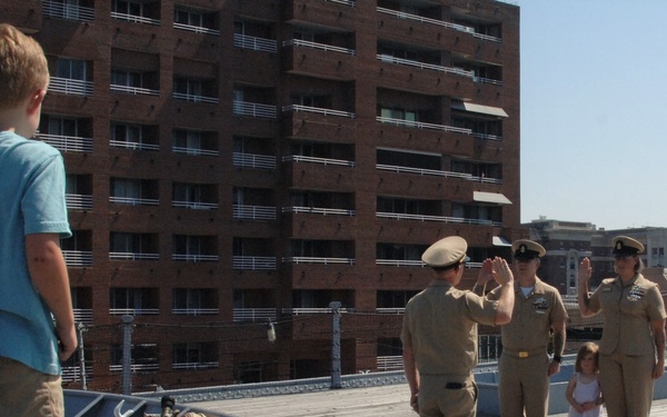 Husband and Wife re-enlist aboard the Battleship Wisconsin