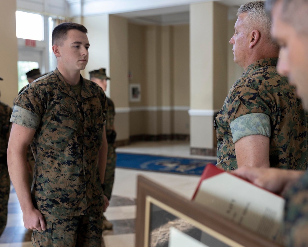Barracks Marine Recognized for Providing Life-Saving Aid to Stabbing Victim