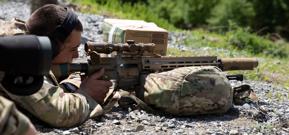 Pa. Guard Soldiers conduct squad designated marksmanship training