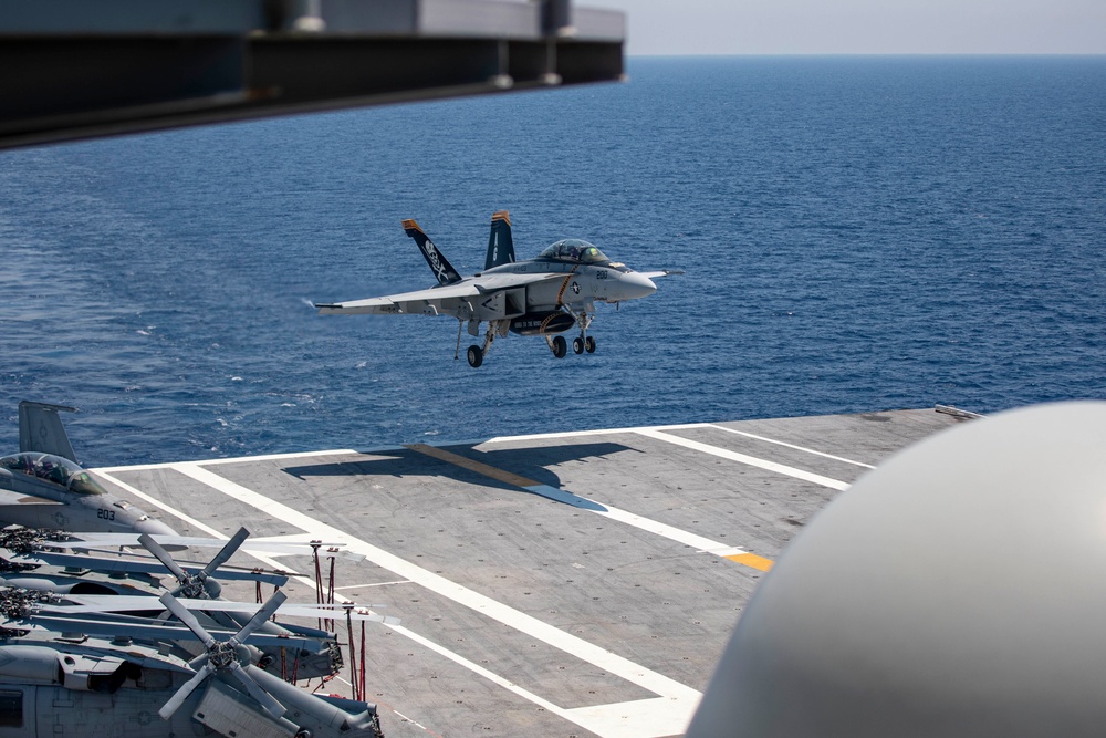 Flight Operations Aboard USS George H.W. Bush (CVN 77)