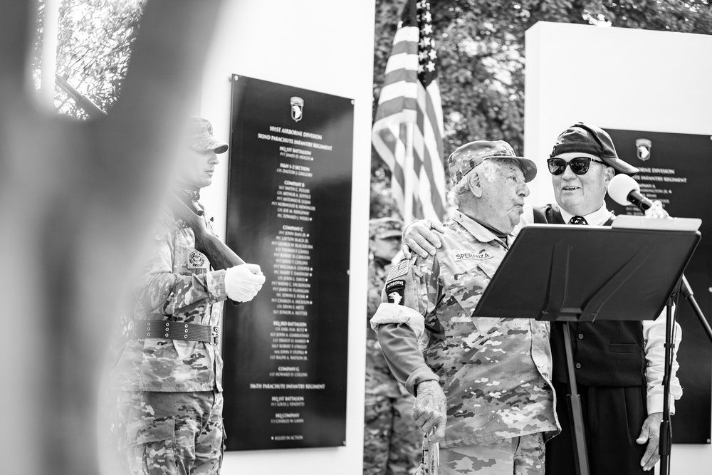 82nd Airborne Division &amp; 101st Airborne Division Eternal Heroes Monument 2022