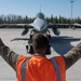 354 AMXS Airmen perform hot-pit refueling on F-16s