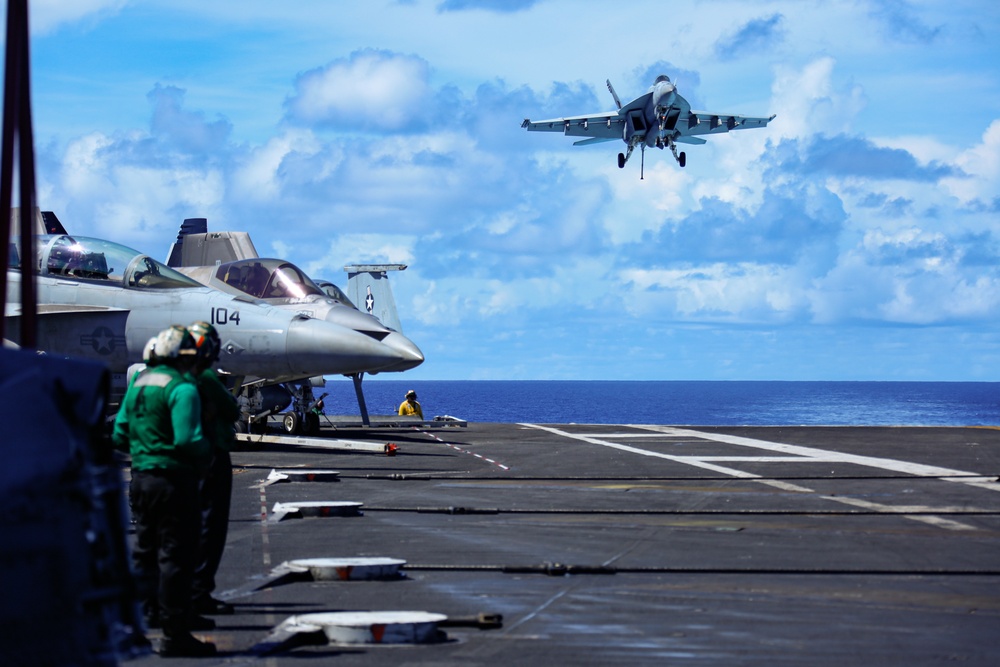 Abraham Lincoln conducts flight operations