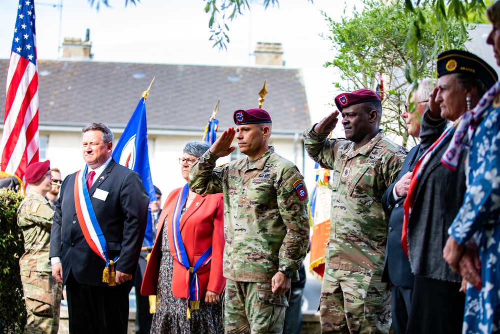 Gavin Ceremony Normandy 78