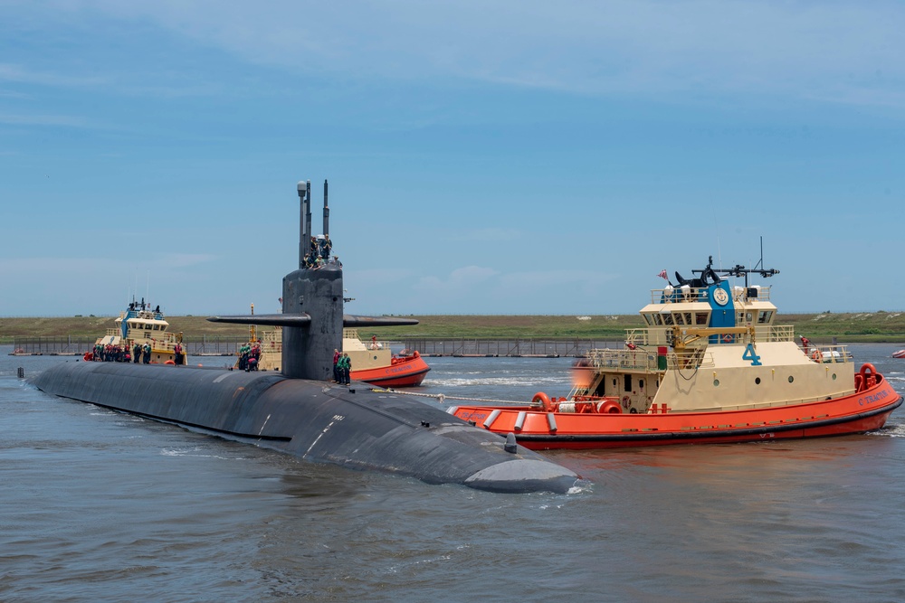 USS Maryland Returns From Patrol