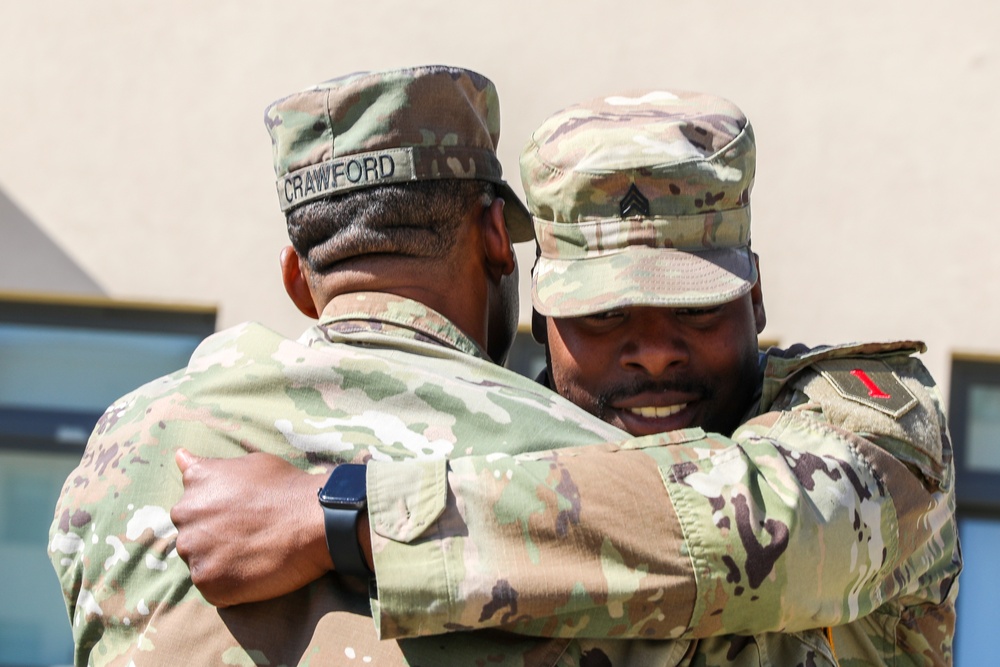 U.S. Soldiers Reenlist at Poland
