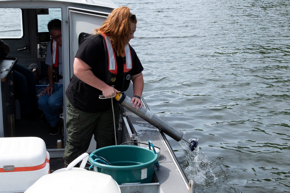 Team explains how it surveys Lake Cumberland’s water quality
