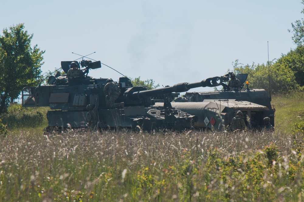 U.S. Soldiers assigned to 10BEB, 1ABCT, 3ID maneuver vehicles in Hohenfels, Germany for Combined Resolve