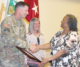 Carson honors volunteers for their service