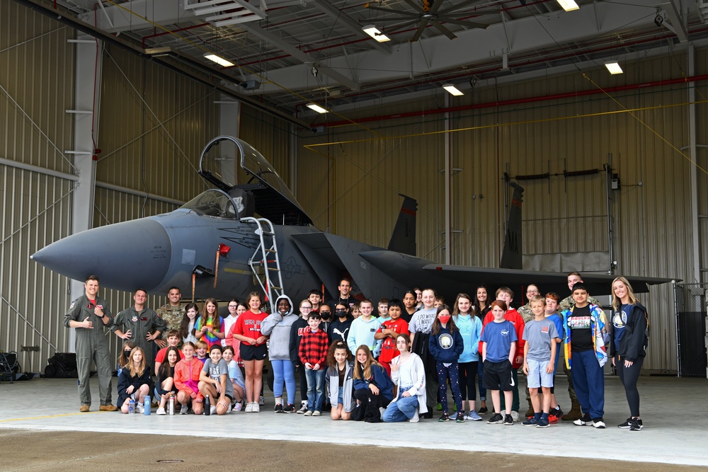 Westfield Intermediate School tours 104th Fighter Wing