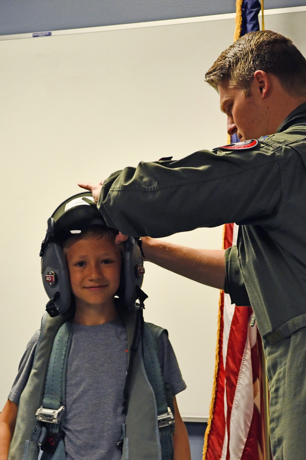 Westfield Intermediate School tours 104th Fighter Wing