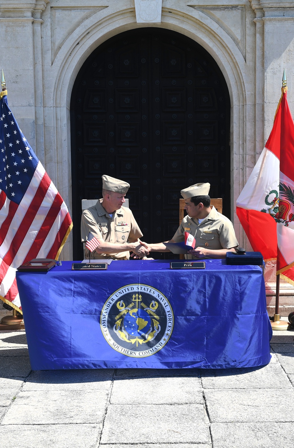 4th Fleet Conducts Maritime Staff Talks With Peru